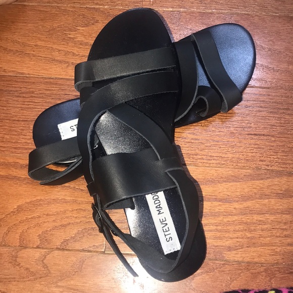 Steve Madden Sandals - Picture 1 of 3